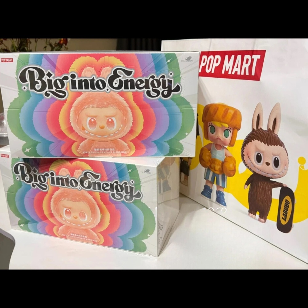 Labubu Monsters Big Into Energy Series - Vinyl Plush Pendant Box